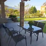 Holiday home Golden Eagle House