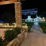 Golden Eagle House Holiday home