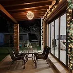 Golden Eagle House Holiday home *